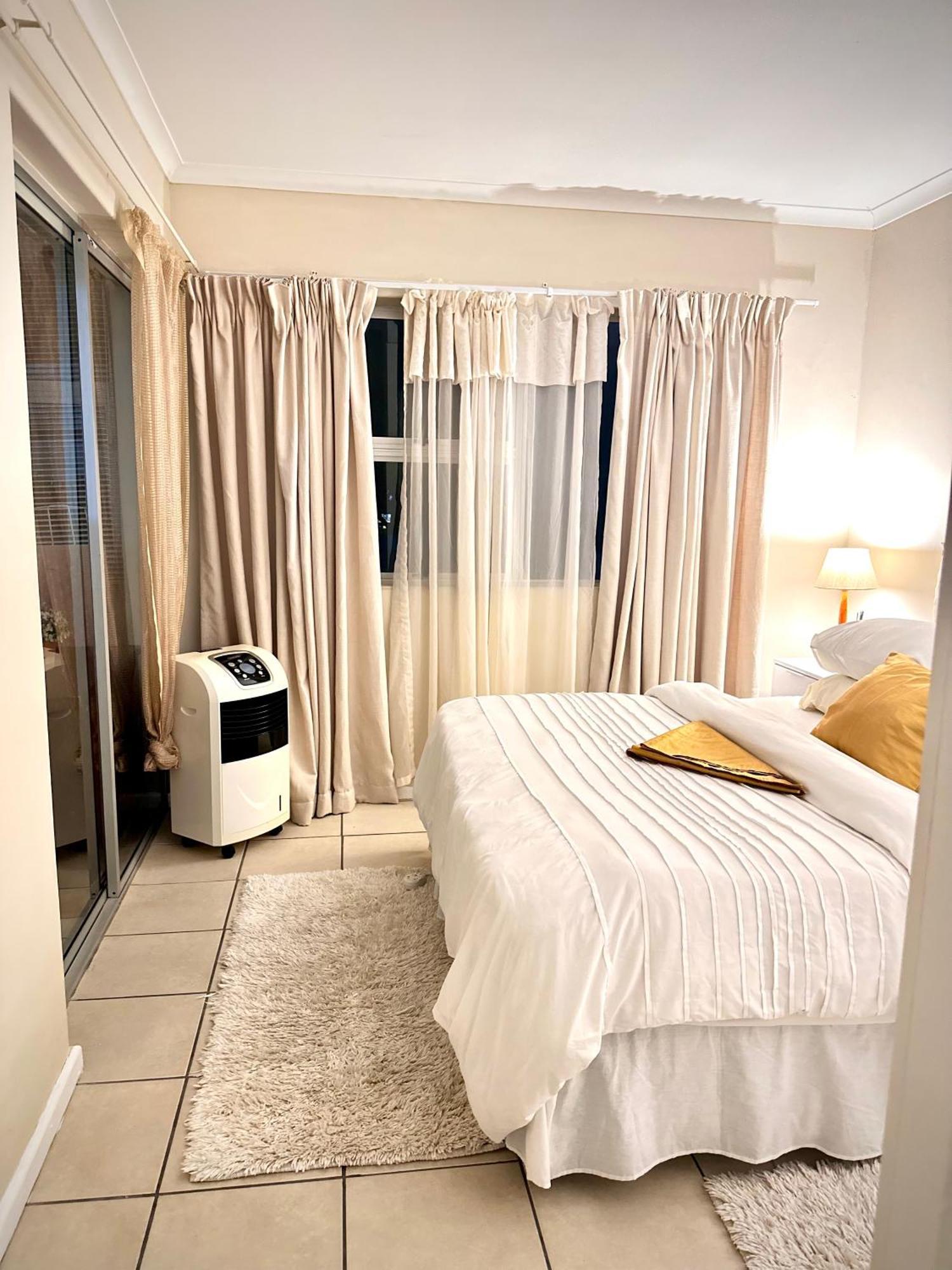 Caline Vip Apartments, Beach Close Блуберґстранд Екстер'єр фото